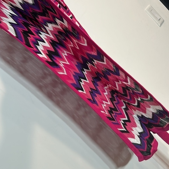 Vintage Cache pink purple zig zag knit short sleeve blouse poncho belted top Med - Picture 8 of 9